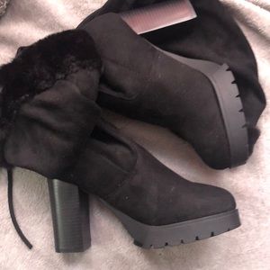 Heeled boots
